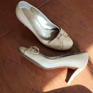 Ferragamo Bow Heels